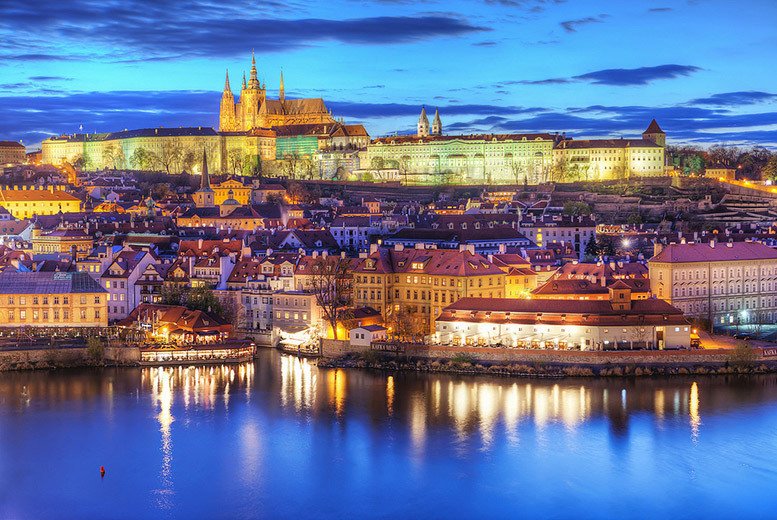 Discount Holidays - Prague: Central Hotel & Return Flights
